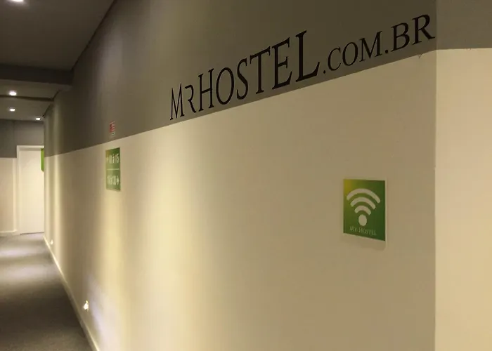 Mr. Hostel Business Lodge
